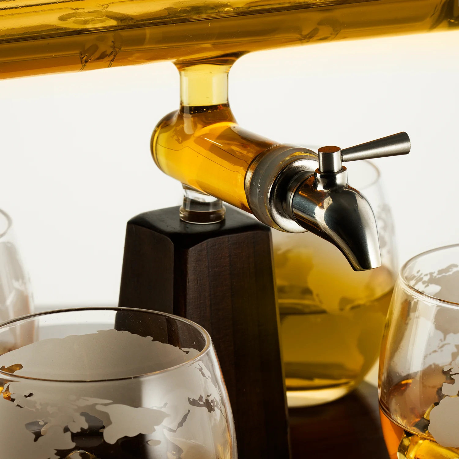 Whiskey & Wine Decanter Gifts for Men & Dad, Ship Decanter 1000ml, Set with 4 Globe Drinking Glasses - Cool Liquor Dispenser for Home Bar Unique Birthday Gift Ideas from Wife, Daughter, Son Present - Image 4